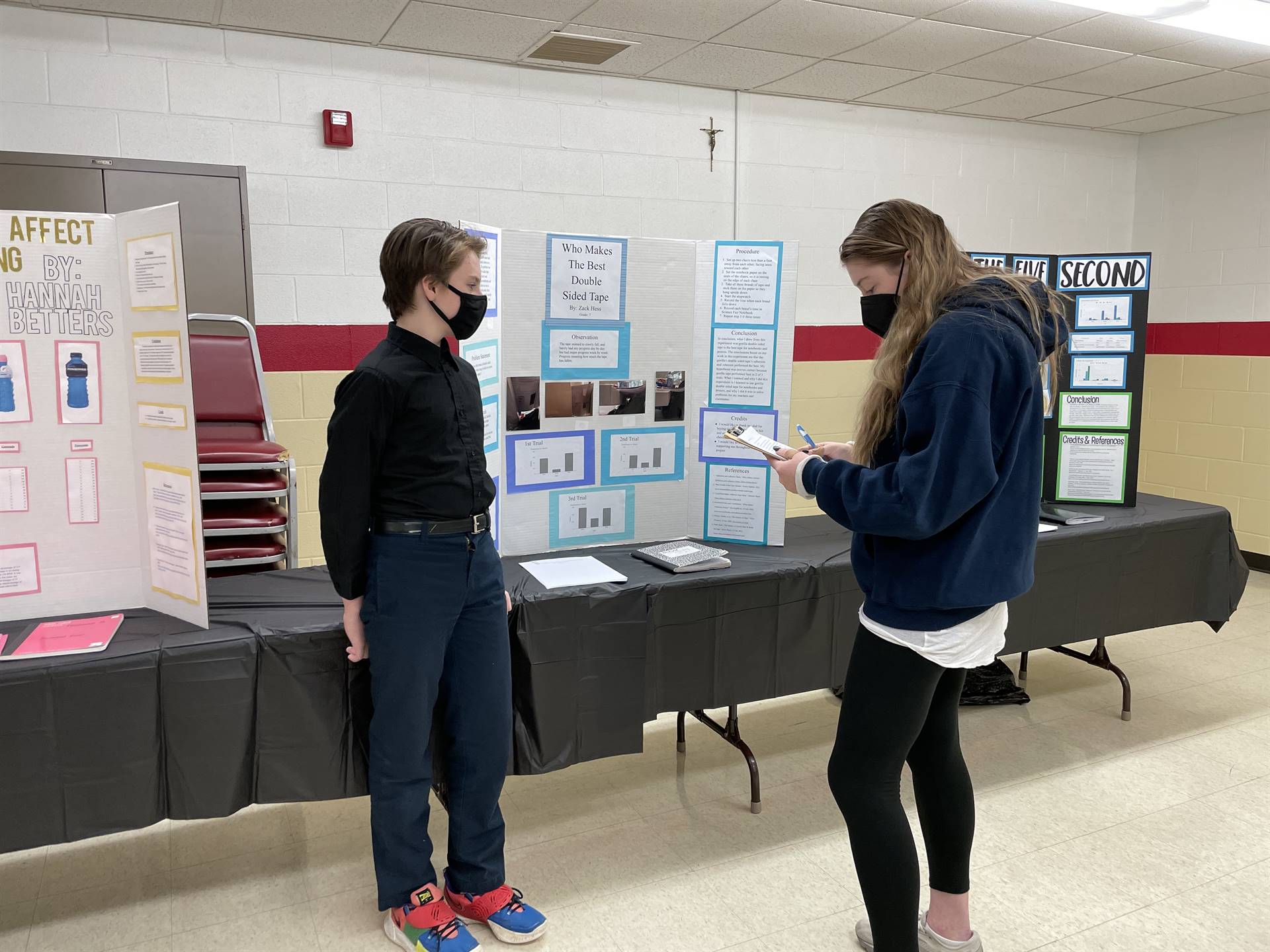 students display of science fair 